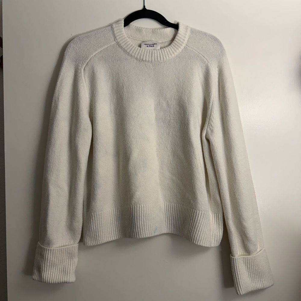 Abercrombie & Fitch Cream Crew Neck Sweater - Picture 2 of 5